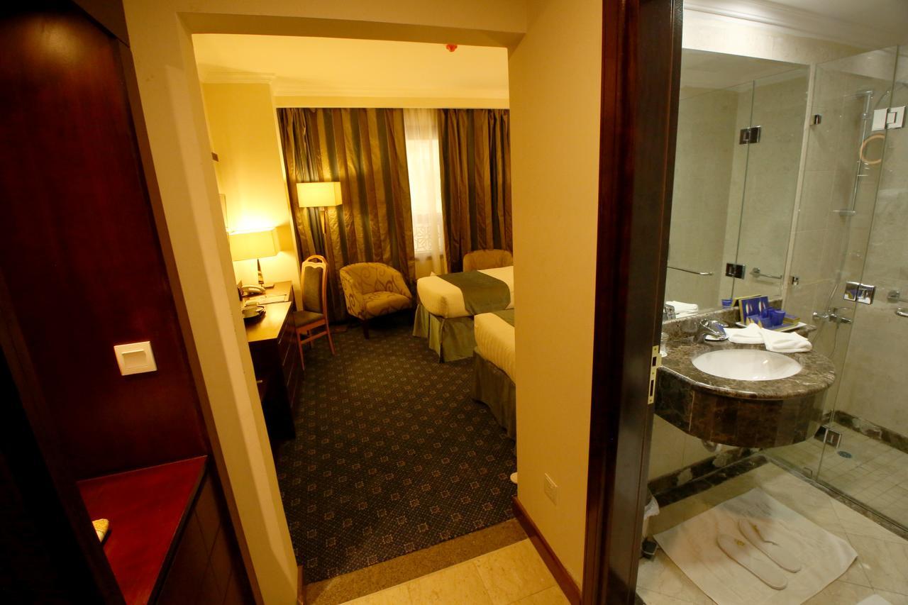 Al Aqeeq Al Rawda Hotel By Sedra International Medina ภายนอก รูปภาพ